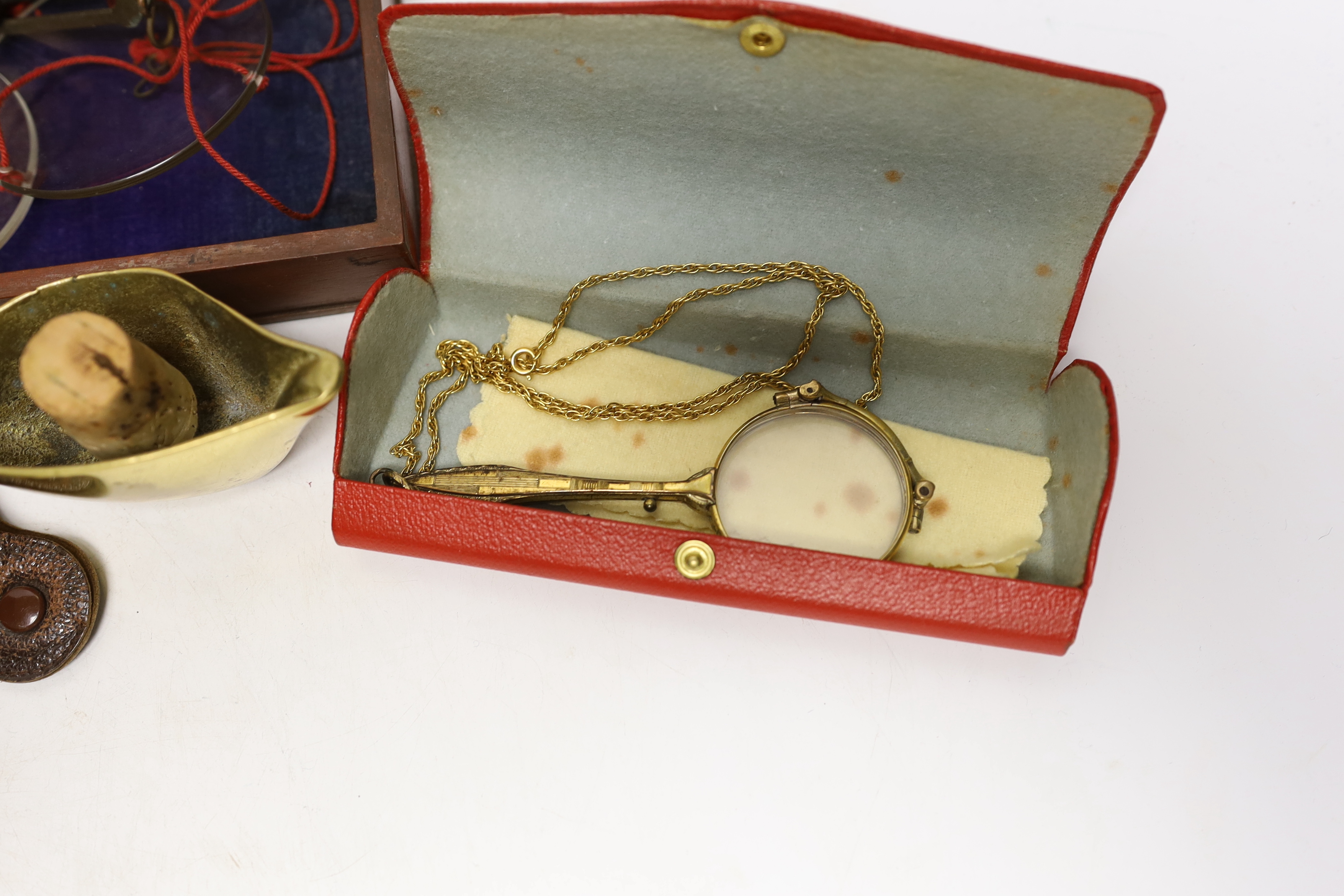A boxed set of pan scales, a set of bone dominoes, two miner's snuff boxes, etc.
